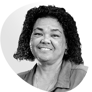 Council Headshot - Dr Michelle Deshong